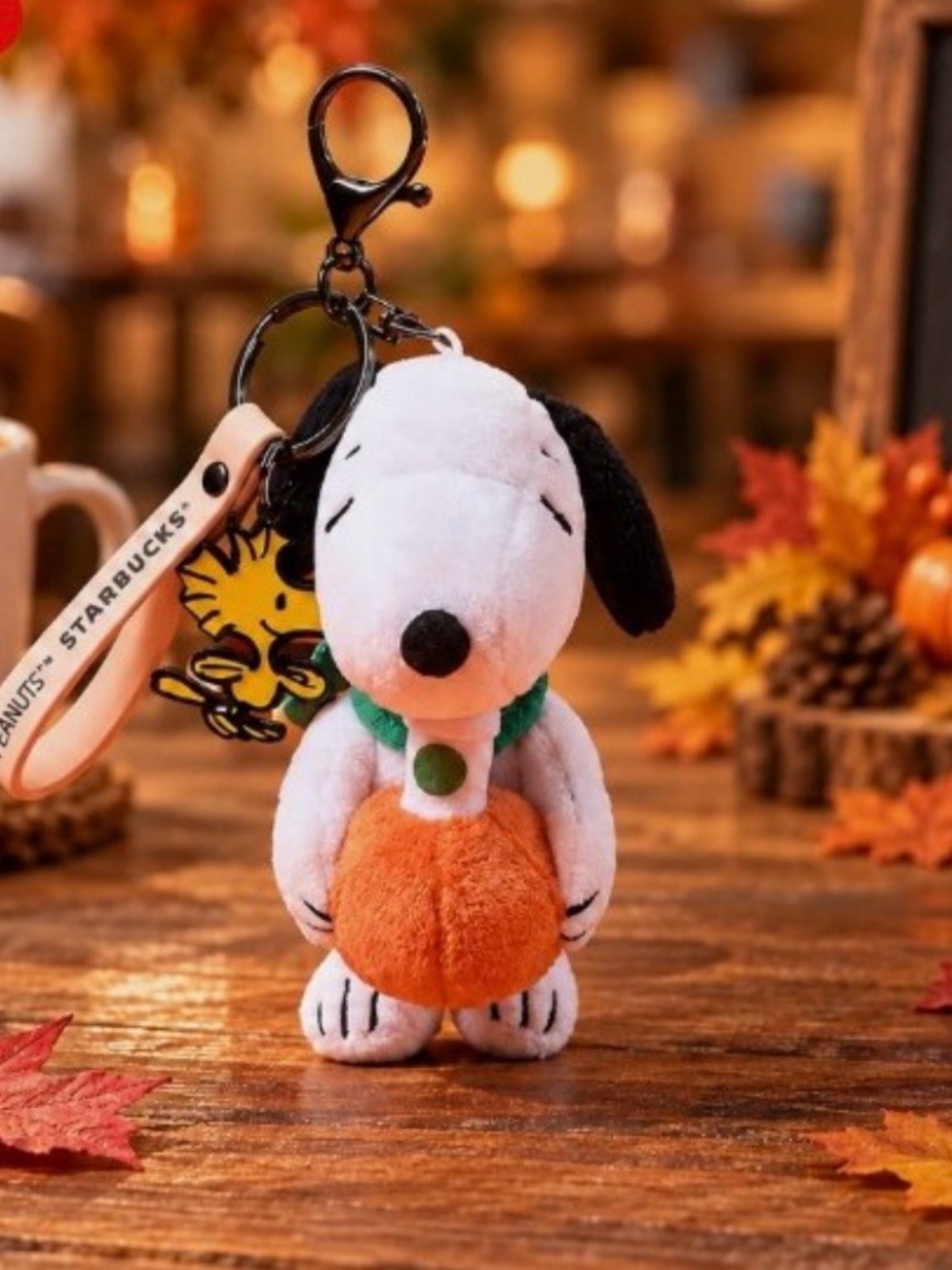 Peanuts x Starbucks Snoopy Bag Charm Great Pumpkin